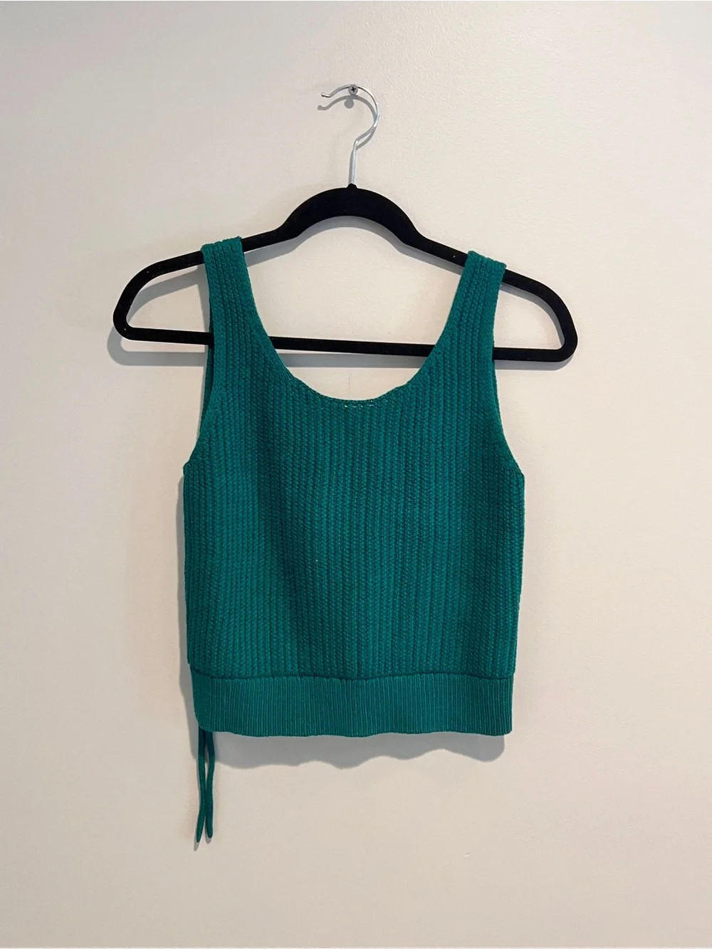Vince Low Back Cropped Knit Tank Top - Picture 1 of 4